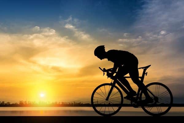 Mentalidad Ultraciclismo: Estrategias para Sueño, Fatiga y Brevets